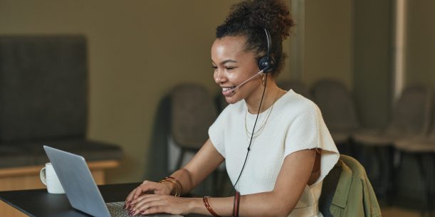 Discover the power of personalization for attorneys in enhancing client experience & standing out in a competitive legal market.