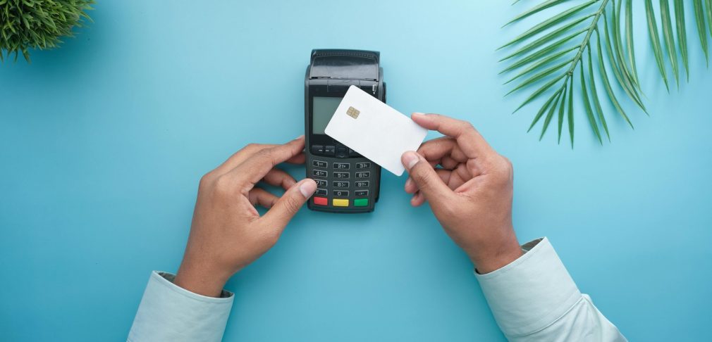 Learn how to protect your business with smart credit terms like late fees and set-off limits.